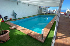 Sunny big pool BBQ terrace